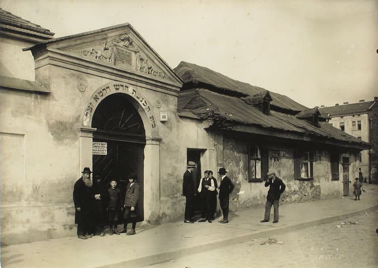 THE LITTLE TOWN OF KROKE