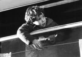 &nbsp;"89 mm from Europe", dir. Marcel Łoziński&nbsp;