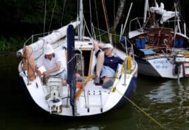 GEORGE AND GEORGE ON THE LAKE, dir. 