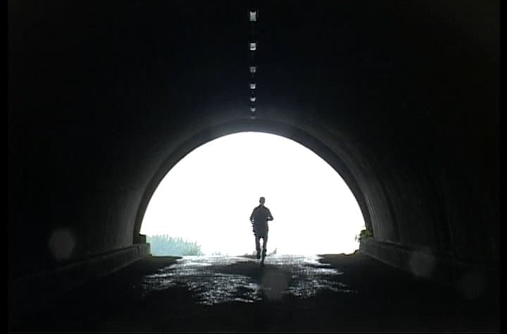 LONG DISTANCE RUNNER